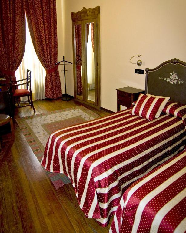 Hotel Regina Πινερόλο Δωμάτιο φωτογραφία