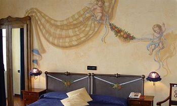 Hotel Regina Πινερόλο Εξωτερικό φωτογραφία
